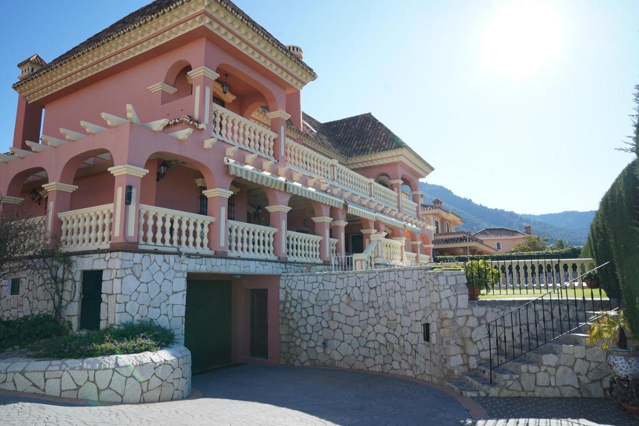 Tess Villa Cari Alhaurín de la Torre Εξωτερικό φωτογραφία